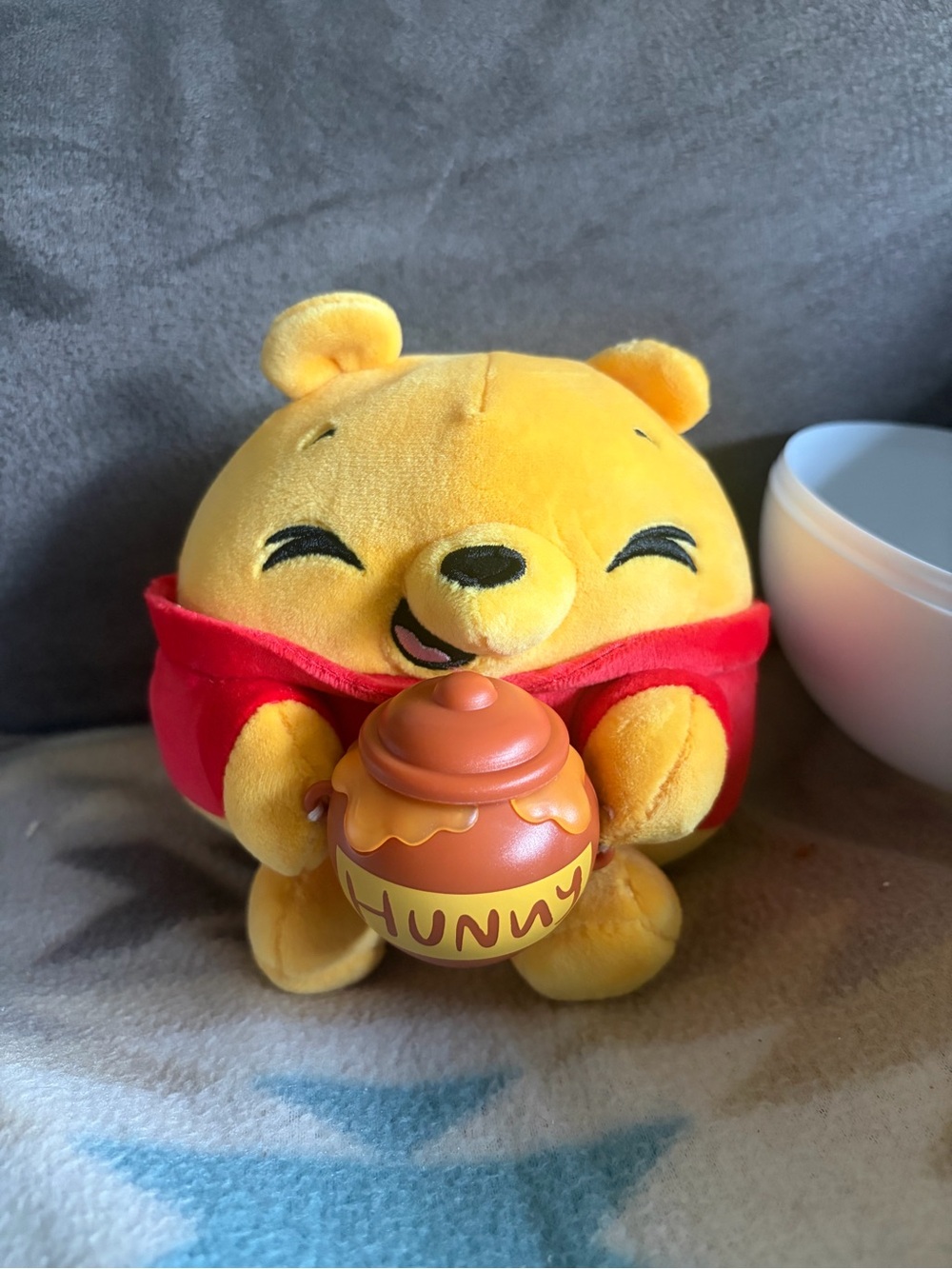 Disney Winnie the Pooh ZURU Snackables Plush